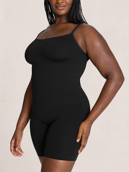 Shaperwear Essentials All Day Every Day Scoop Neck Mid-Thigh Bodysuit